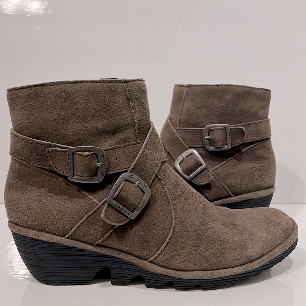 Fly London Perz Brown Suede Wedge Buckle Boots Booties Size 37